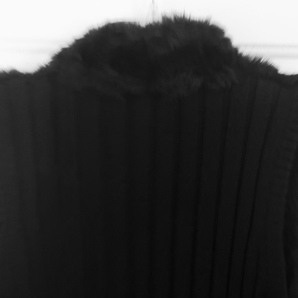 NWOT Moda International Black Faux Fur and Knit Vest Size Lg Scandinavian style - Picture 7 of 9